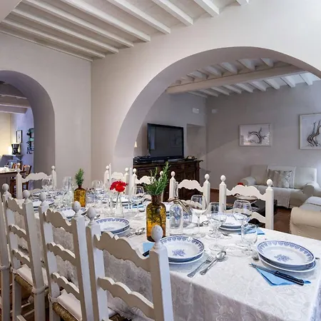 Magnolia Villa Cortona